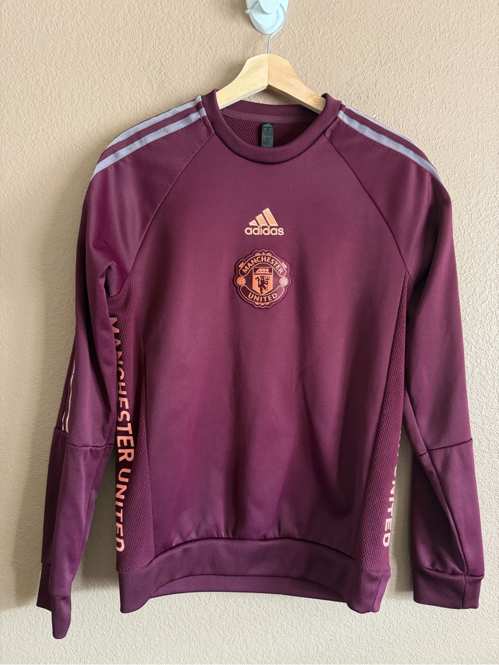Adidas Manchester United Men's Maroon Training Sweater Size Small
